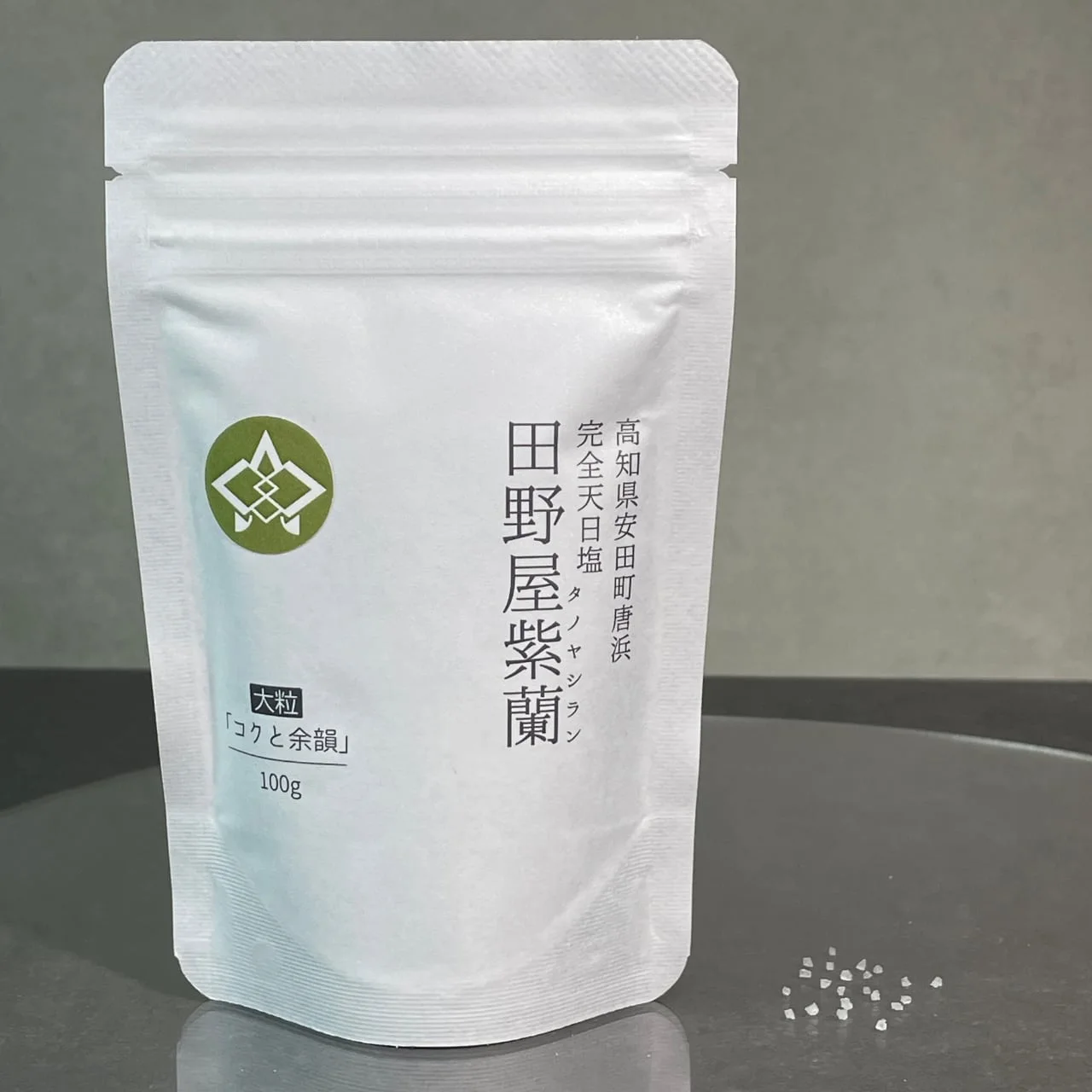 田野屋紫蘭 完全天日塩 大粒 100g · 田野屋紫蘭
